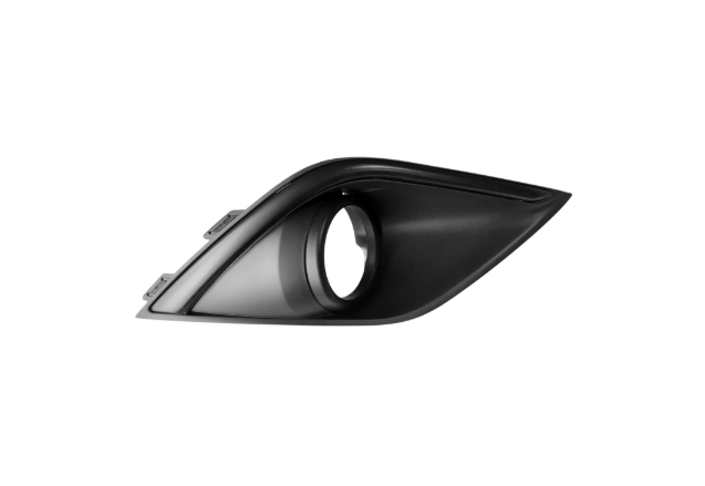 RT Front bumper insert MITSUBISHI OUTLANDER 2019-2020 Fog Lamp Bezel; w/Halogen Fog Lamps 