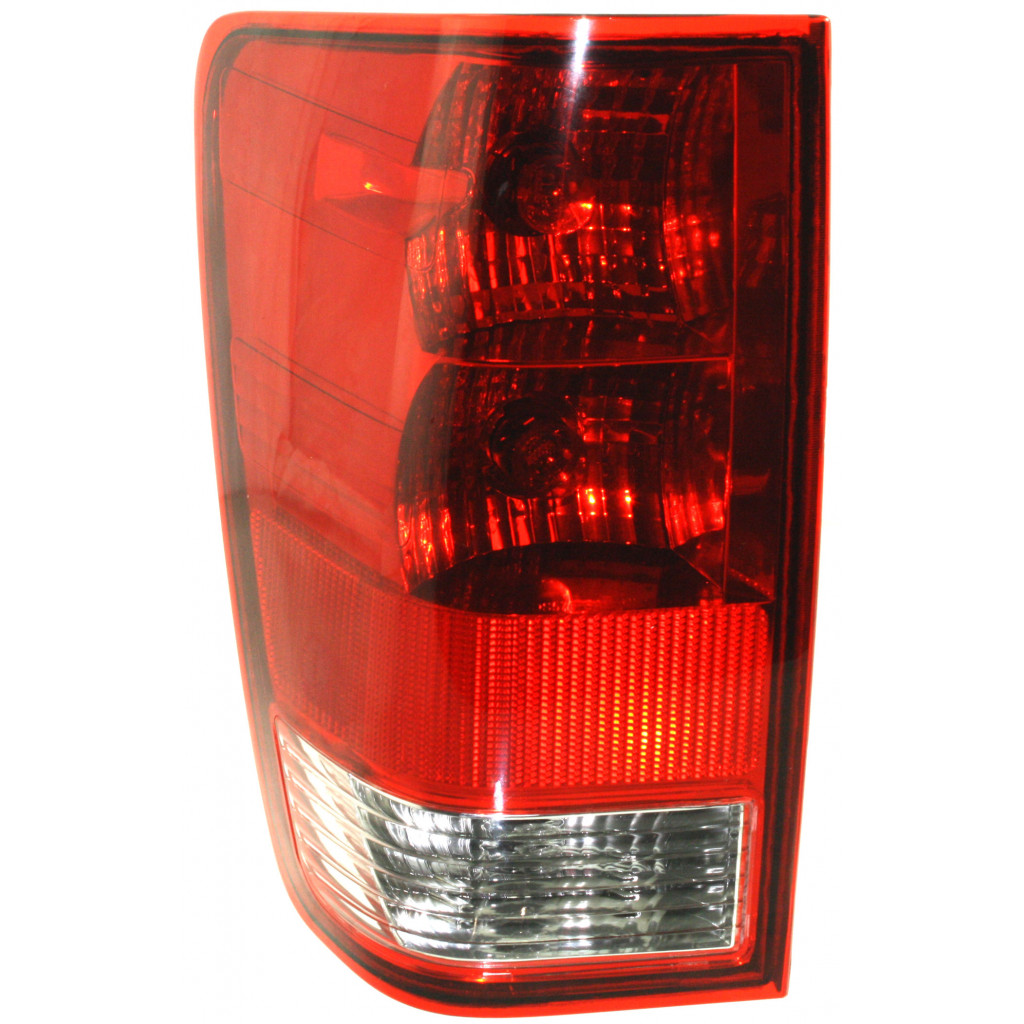 LT Taillamp assy NISSAN TITAN 2004-2015 : w/o utility compartment