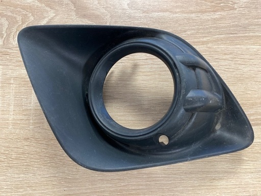 [8321A383] [8321A383] LT Garnish Front Bumper MITSUBISHI OUTLANDER 2011-2012
